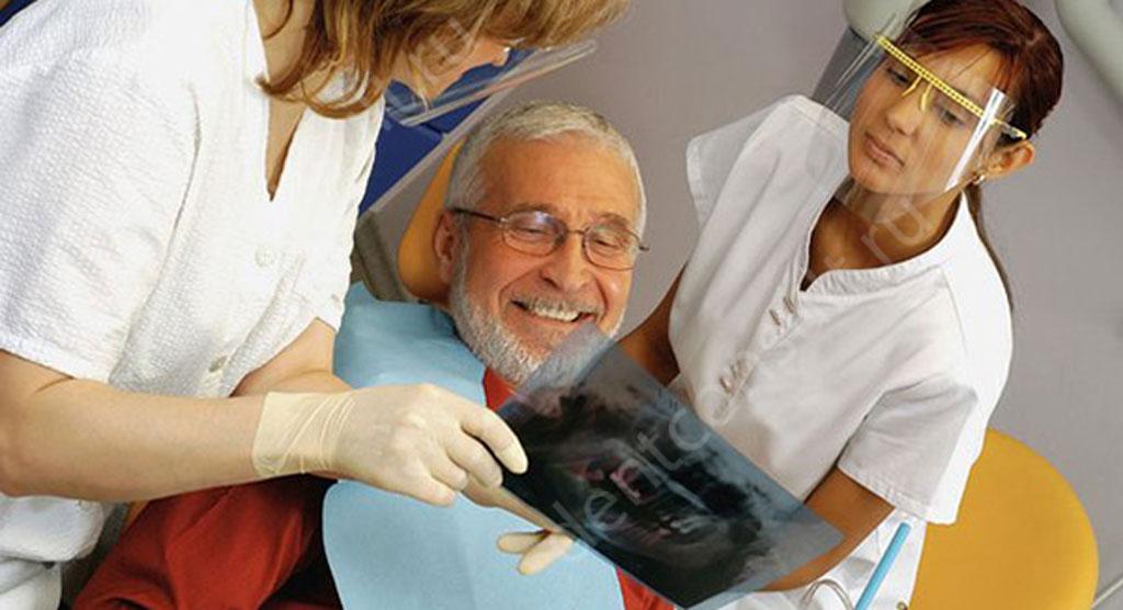 Льготы на протезирование зубов ветеранам труда