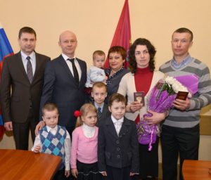Льготы и компенсации многодетным семьям в Смоленске и Смоленской области в 2018 году